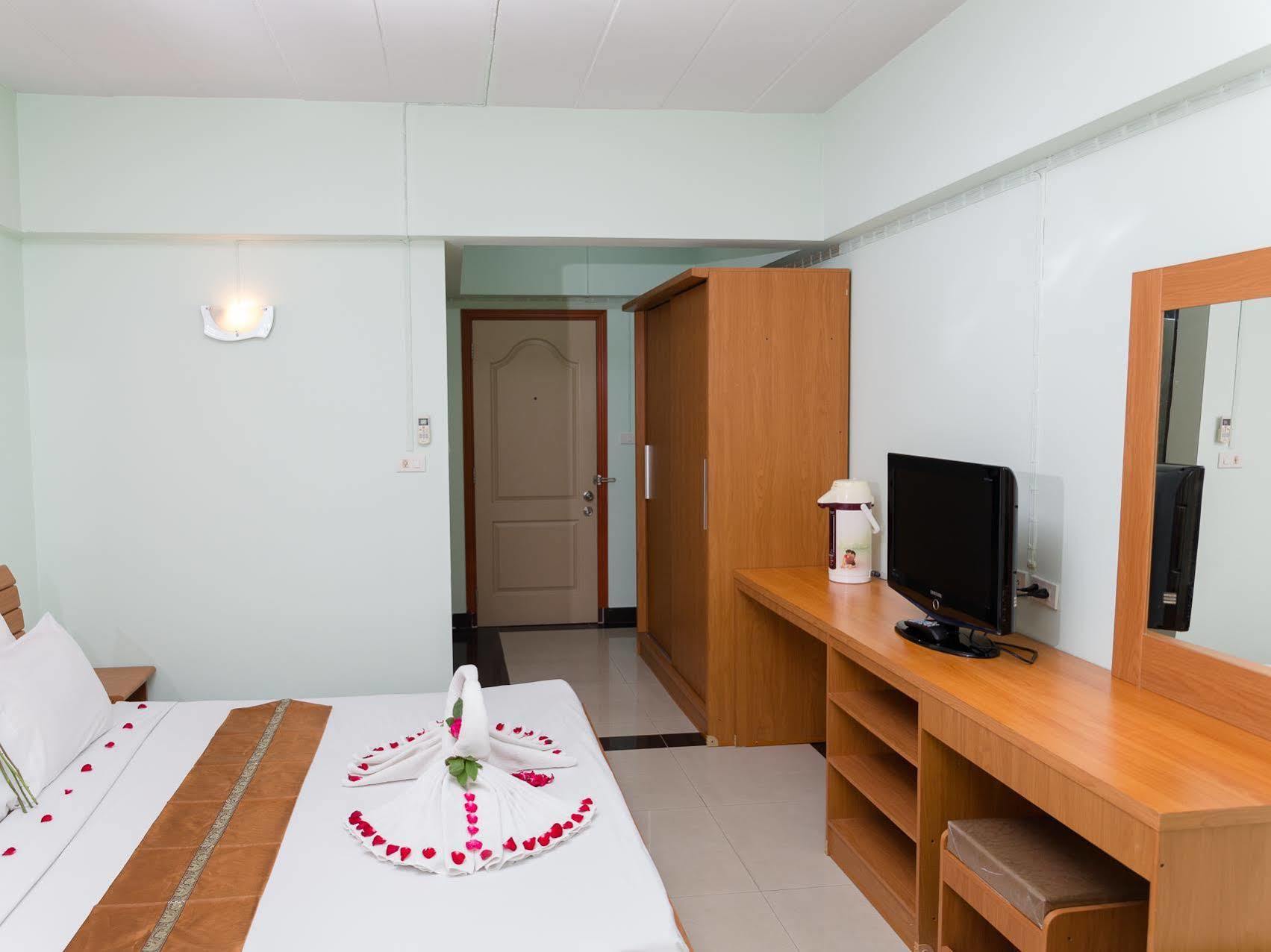 The Garden Place Bangkok Nonthaburi Exterior photo